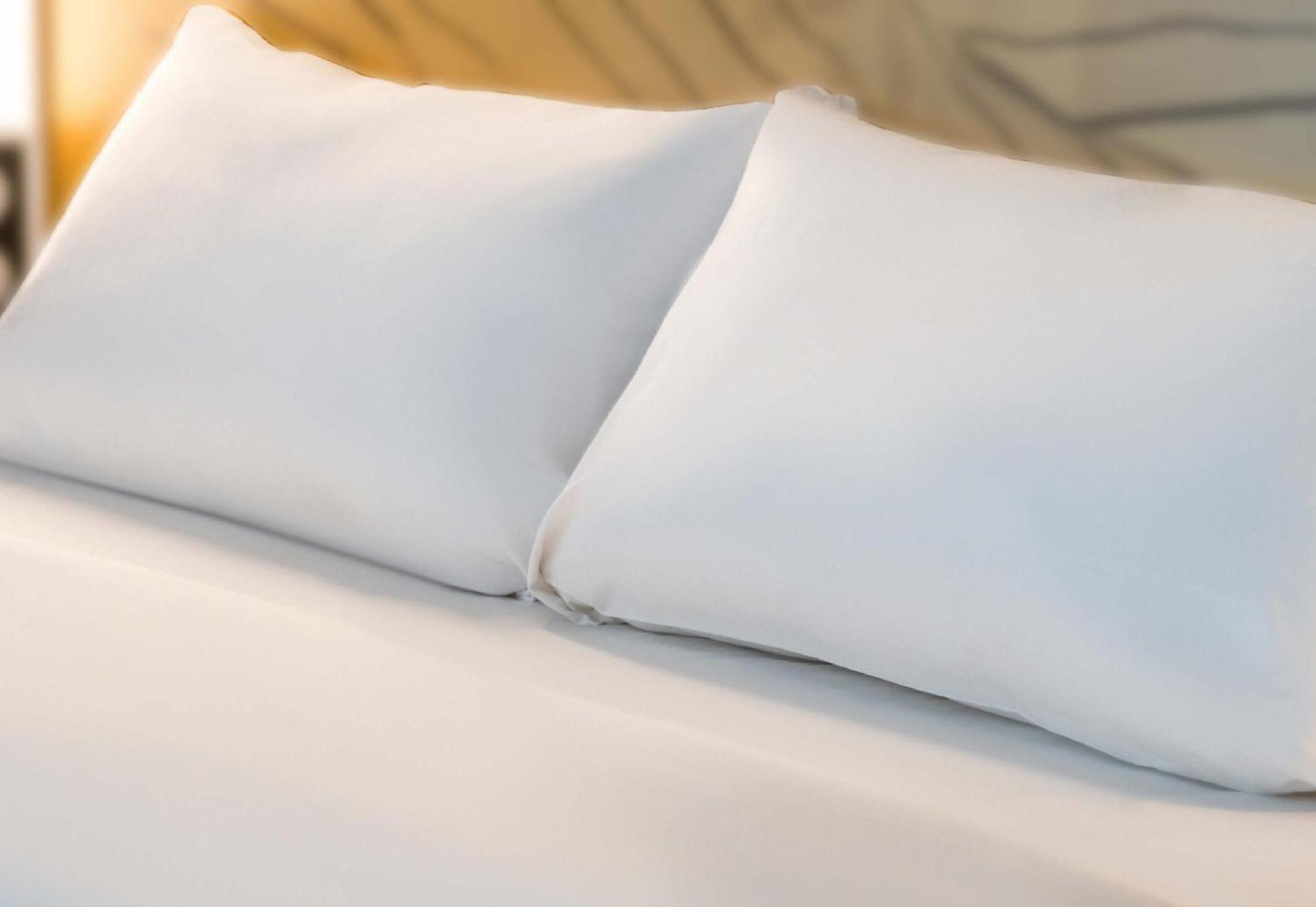 B&B Hotel Annecy Argonay Bagian luar foto